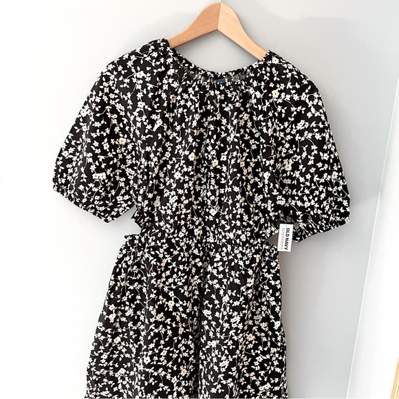 OLD NAVY Cotton Poplin Cutout Mini Dress - Black & Cream Floral Print - Picture 12 of 12